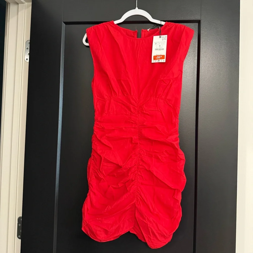 Zara Bold Rouched Red Dress - Picture 1 of 2
